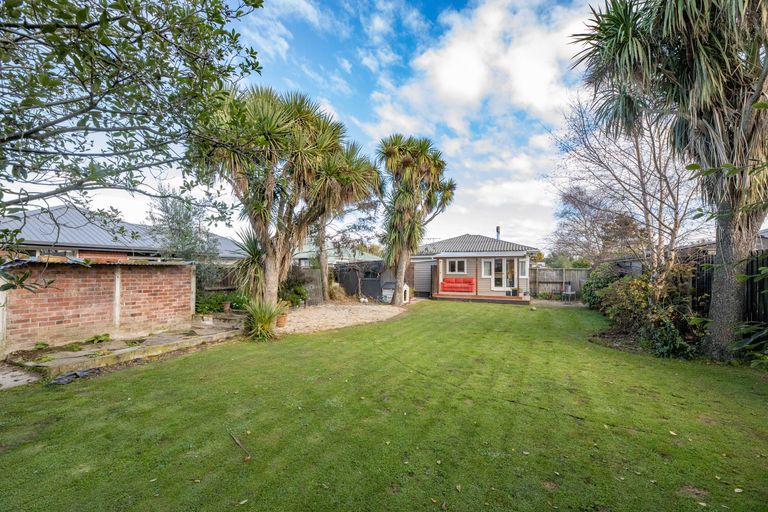 Photo of property in 266 Hills Road, Mairehau, Christchurch, 8013