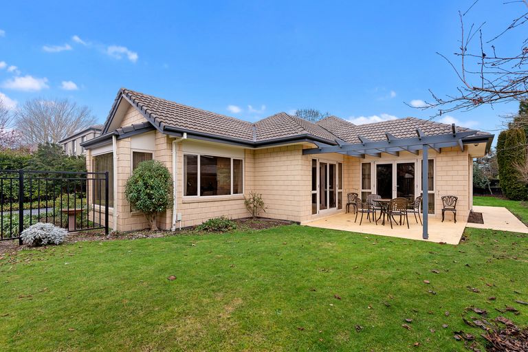 Photo of property in 3 Hogarth Lane, Burnside, Christchurch, 8053