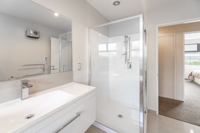 Photo of property in 28 Taiore Crescent, Marshland, Christchurch, 8083