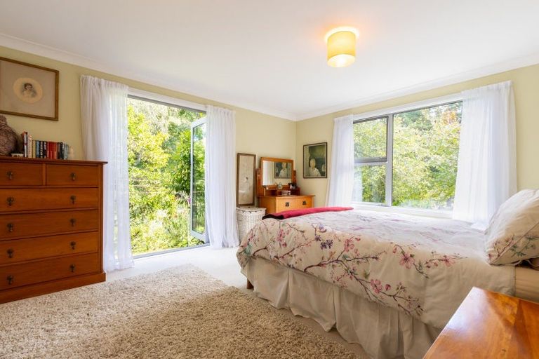 Photo of property in 100 Leinster Avenue, Raumati South, Paraparaumu, 5032