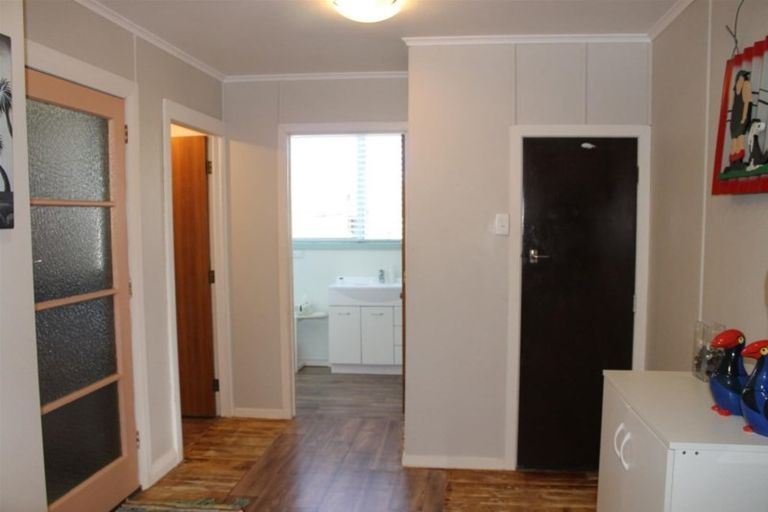 Photo of property in 212 Huarau Road, Whakapirau, Maungaturoto, 0583