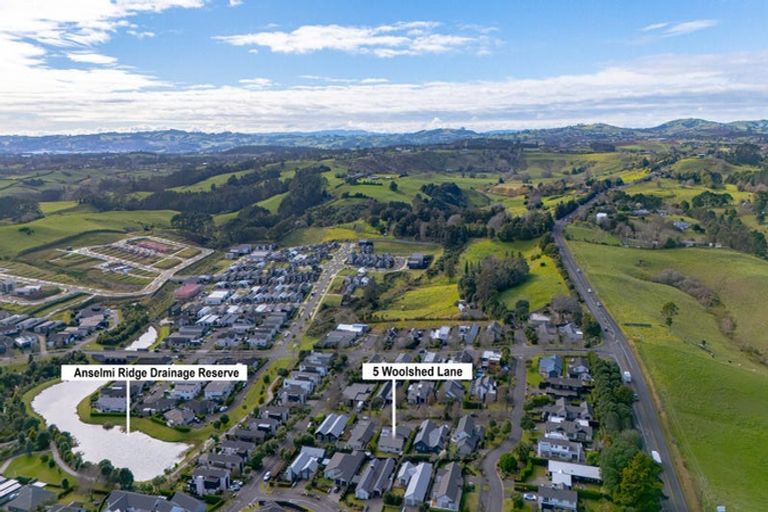 Photo of property in 5 Woolshed Lane, Pukekohe, 2120