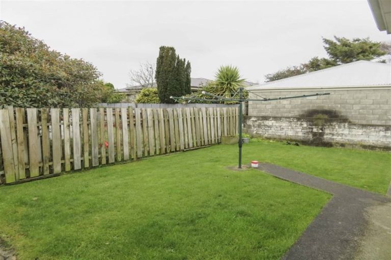 Photo of property in 71 Stuart Street, Hawthorndale, Invercargill, 9810