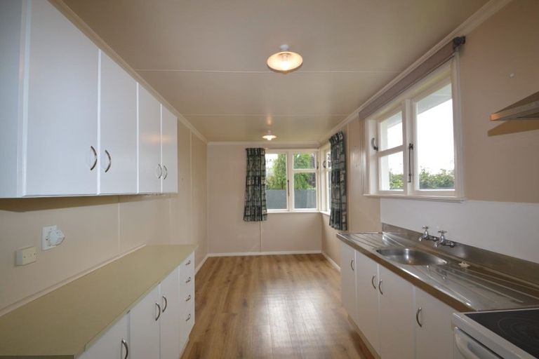 Photo of property in 76 Adamson Crescent, Glengarry, Invercargill, 9810