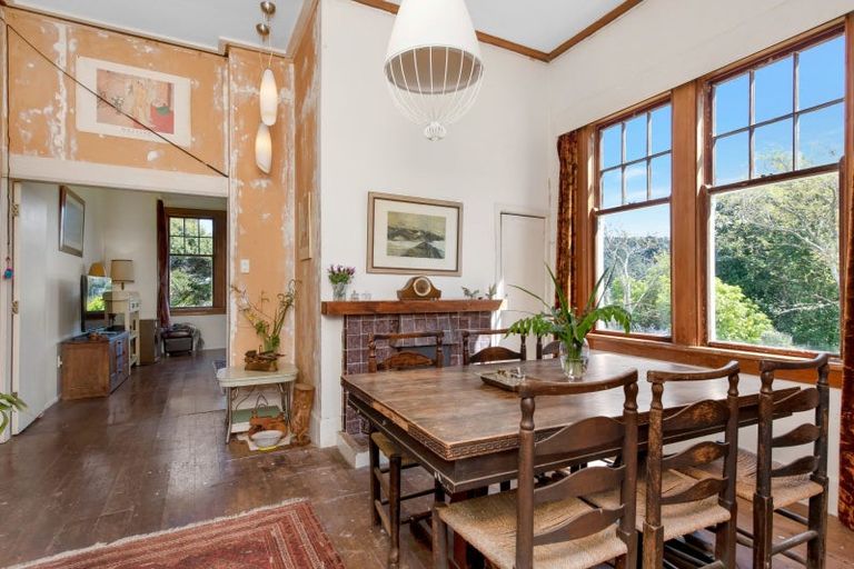 Photo of property in 5 Busaco Road, Hataitai, Wellington, 6021