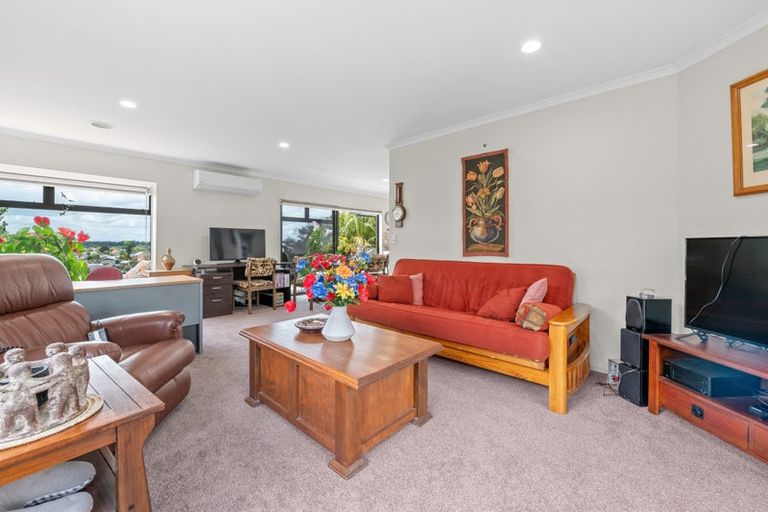 Photo of property in 65 Bartholomew Drive, Nawton, Hamilton, 3200