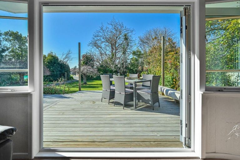 Photo of property in 112 Lyndhurst Road, Frimley, Hastings, 4120