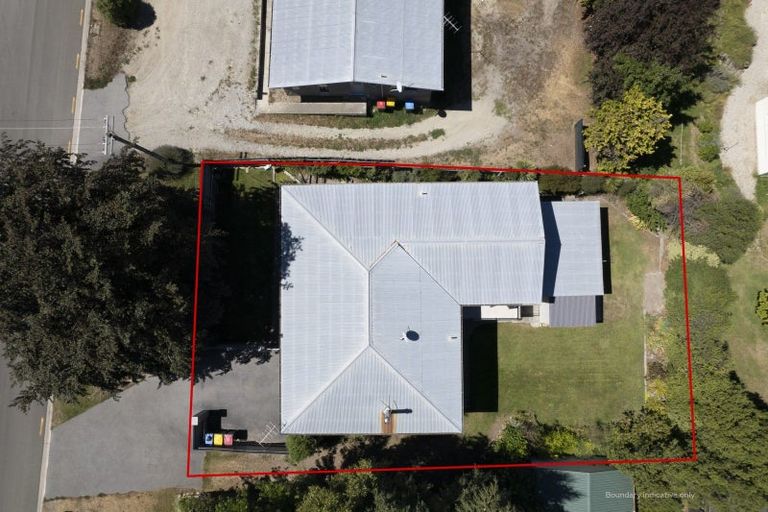 Photo of property in 20 Royal Terrace, Alexandra, 9320