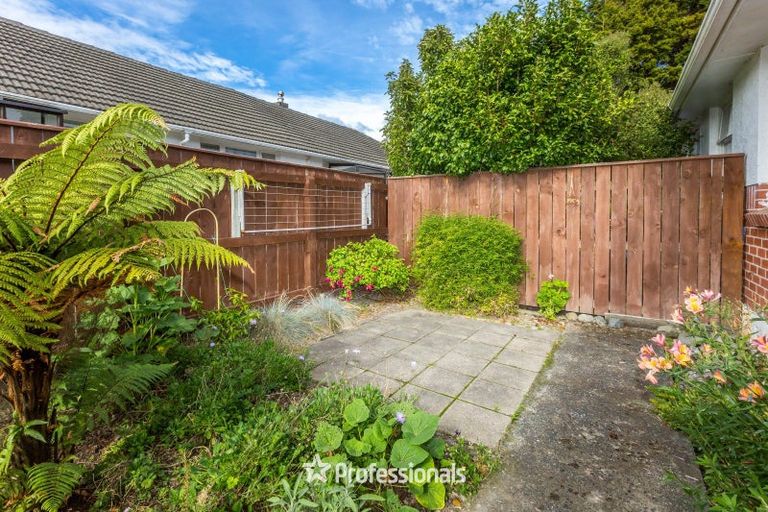 Photo of property in 2/37 Tararua Street, Trentham, Upper Hutt, 5018