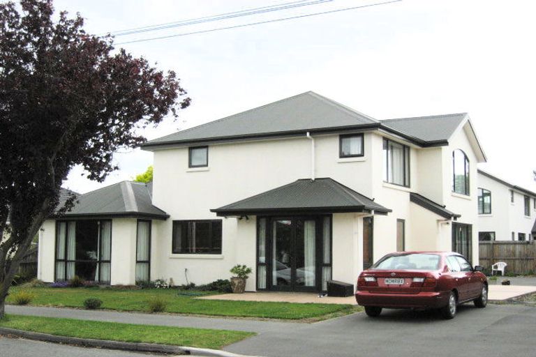 Photo of property in 19 Delph Street, Avonhead, Christchurch, 8042