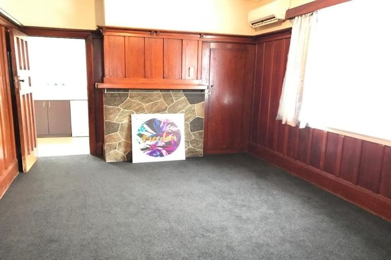 Photo of property in 17 Harrow Street, Phillipstown, Christchurch, 8011