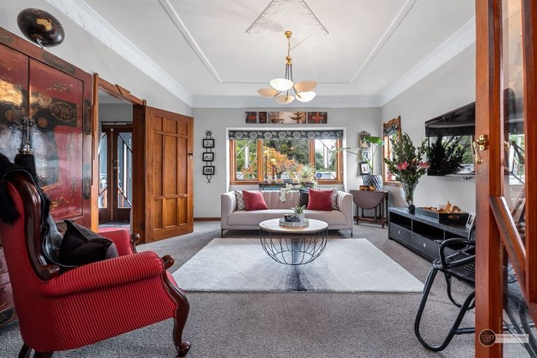 Photo of property in 37 Pohutukawa Street, Woburn, Lower Hutt, 5010