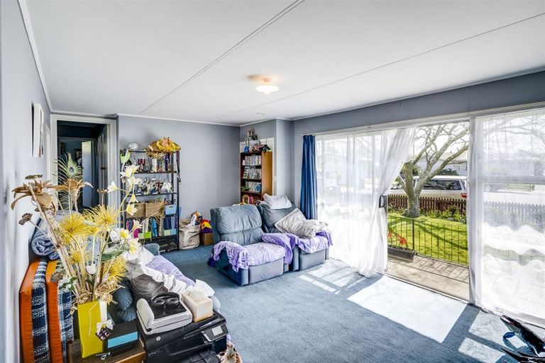 Photo of property in 3 Whitby Place, Flaxmere, Hastings, 4120