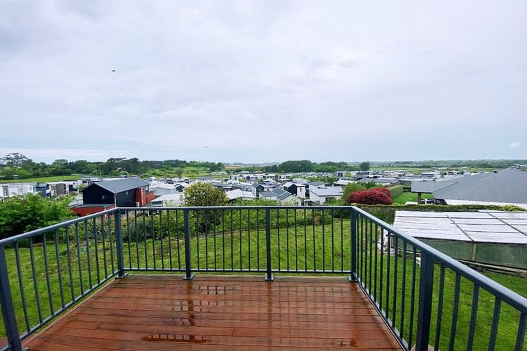 Photo of property in 16 Castleton Way, Flagstaff, Hamilton, 3210