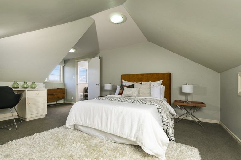 Photo of property in 31 Mozeley Avenue, Devonport, Auckland, 0624