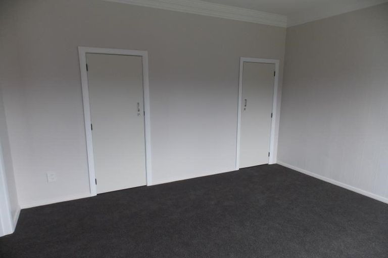 Photo of property in 290 Fergusson Drive, Heretaunga, Upper Hutt, 5018