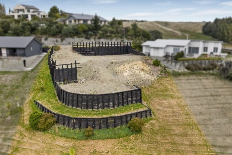 Photo of property in 8 Lake View Place, Fairhall, 7272