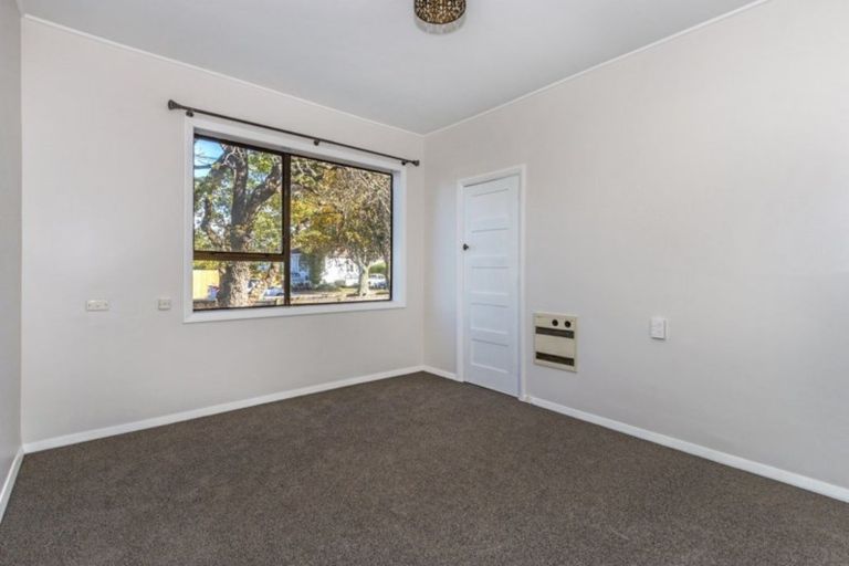 Photo of property in 17 Riley Crescent, Woolston, Christchurch, 8023