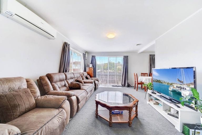 Photo of property in 27 Sidey Avenue, Clover Park, Auckland, 2019