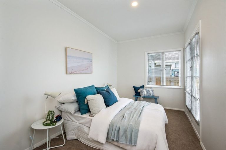 Photo of property in 39 Moana Street, Otaki Beach, Otaki, 5512