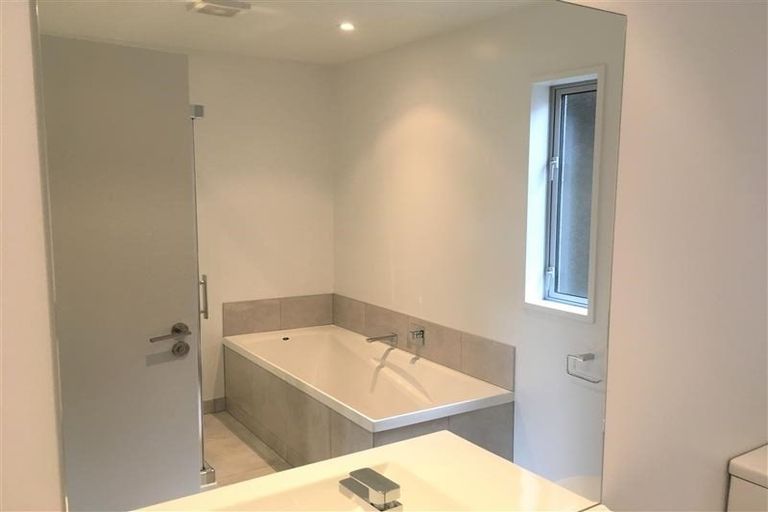 Photo of property in 19b Old Station Avenue, Wanaka, 9305