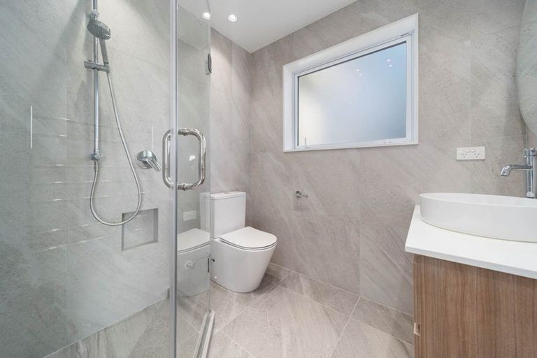 Photo of property in 123a Forrest Hill Road, Forrest Hill, Auckland, 0620