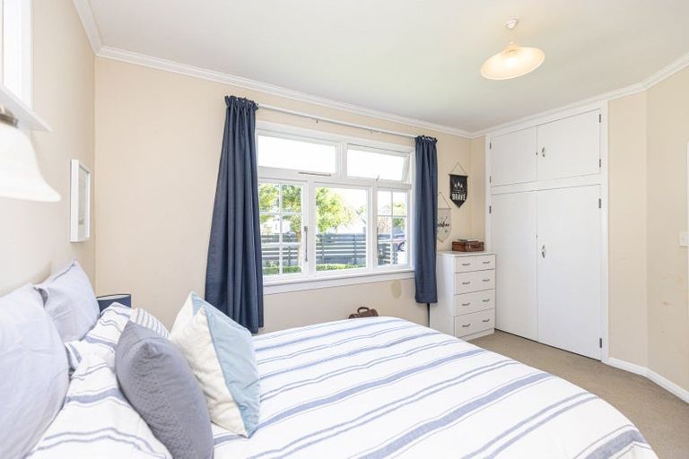 Photo of property in 4 Porritt Street, Saint Johns Hill, Whanganui, 4500