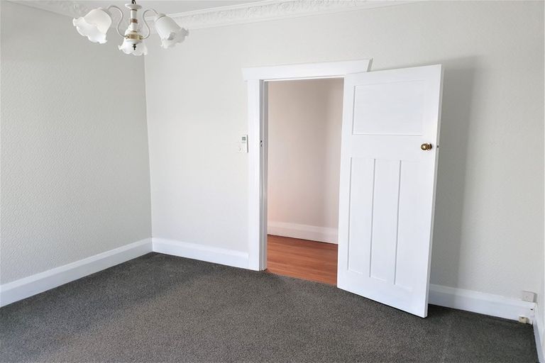 Photo of property in 14 Norton Park Avenue, Fairfield, Lower Hutt, 5011