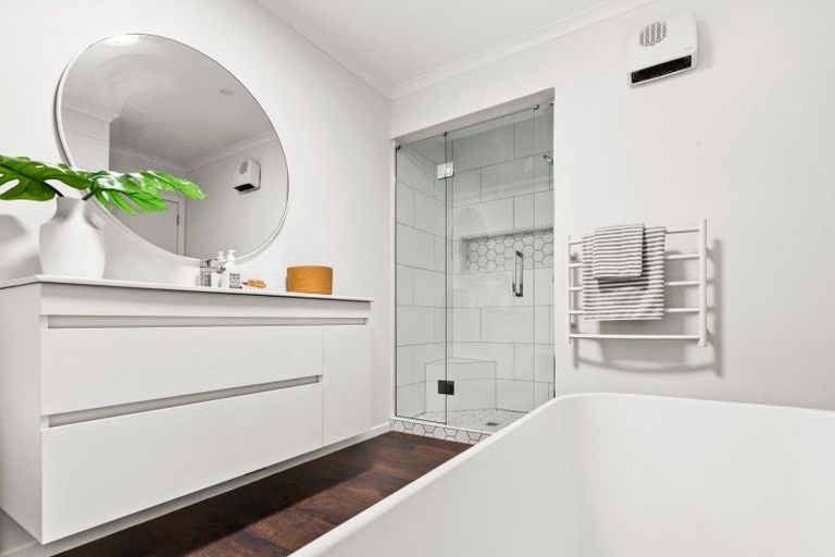 Photo of property in 30 Penrith Road, Poraiti, Napier, 4182