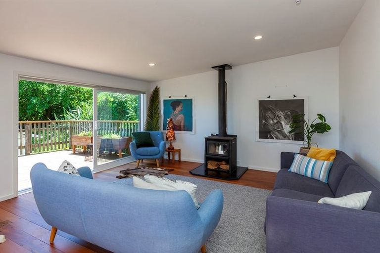 Photo of property in 20 Pingau Street, Paekakariki, 5034