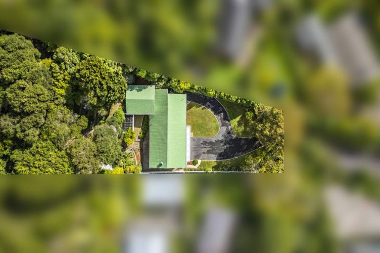 Photo of property in 134 Hine Road, Wainuiomata, Lower Hutt, 5014