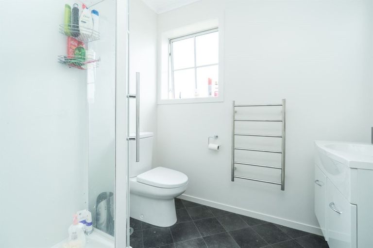 Photo of property in 1 Chiefs Court, Hamilton East, Hamilton, 3216