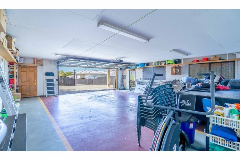 Photo of property in 127 Centre Street, Heidelberg, Invercargill, 9812