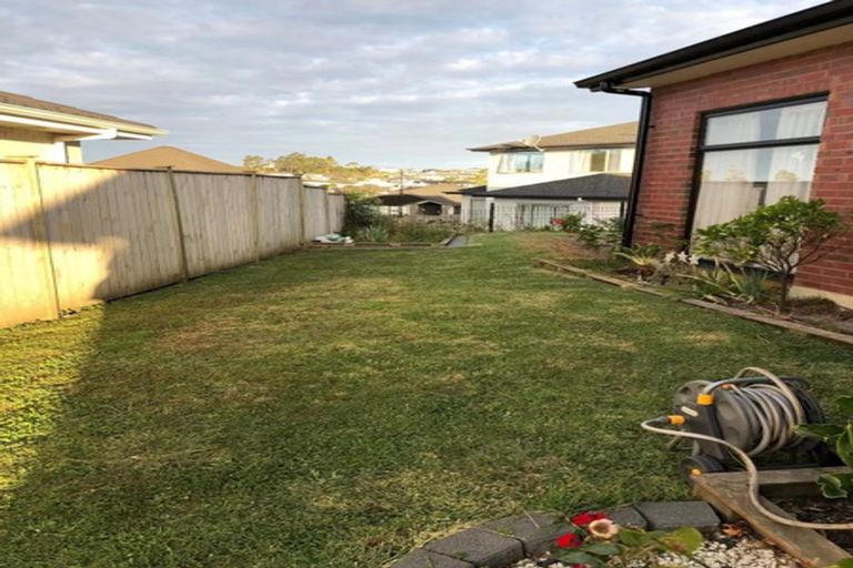 Photo of property in 31 Harris Drive, Silverdale, 0932