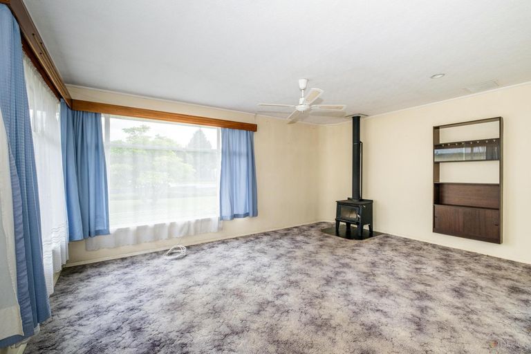 Photo of property in 1 Regent Street, Waimate, 7924