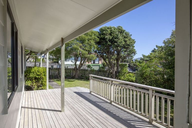 Photo of property in 6 Moki Street, Titahi Bay, Porirua, 5022