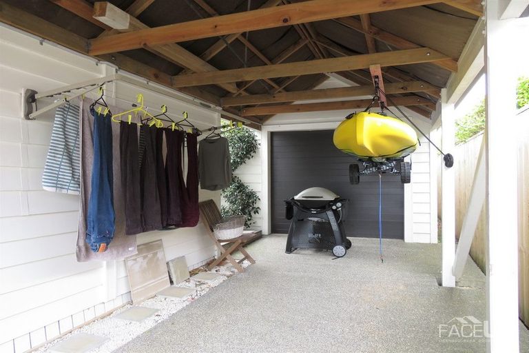 Photo of property in 8 Burgess Road, Devonport, Auckland, 0624