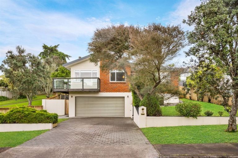 Photo of property in 20 Sailfish Drive, West Harbour, Auckland, 0618