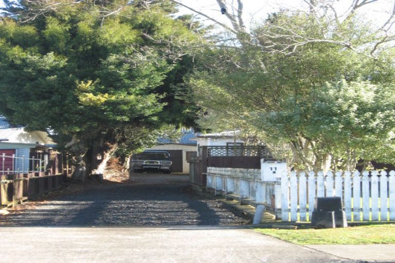 Photo of property in 2/11 Edmund Hillary Avenue, Papakura, 2110