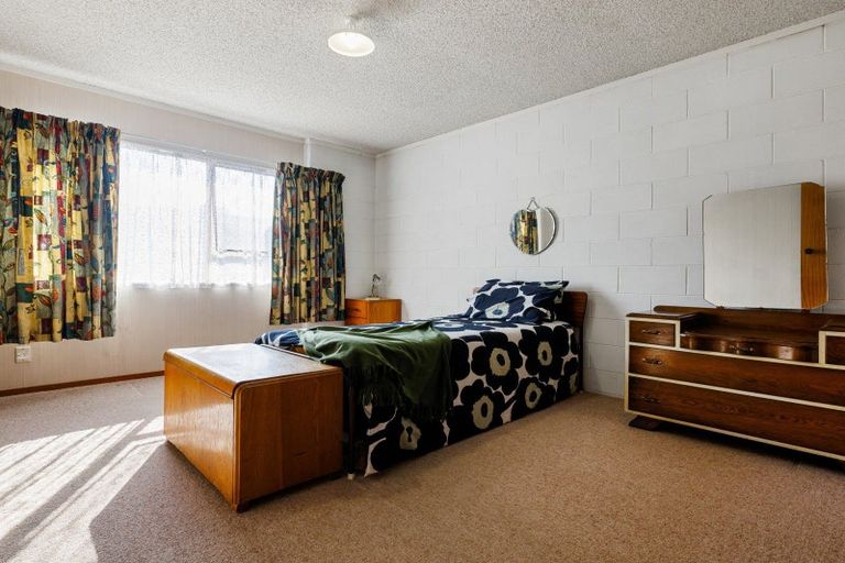 Photo of property in 2/875 Heaphy Terrace, Claudelands, Hamilton, 3214