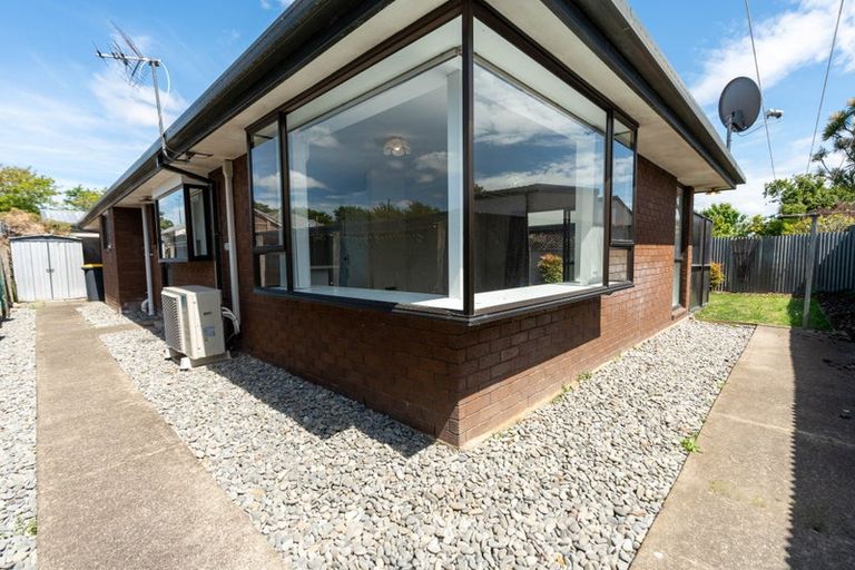 Photo of property in 2/232 Harewood Road, Bishopdale, Christchurch, 8053