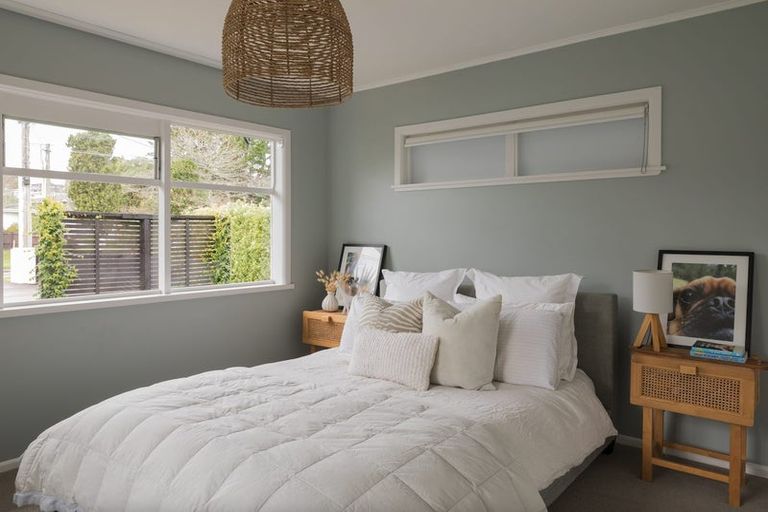 Photo of property in 42b Sherwood Avenue, Te Atatu South, Auckland, 0610