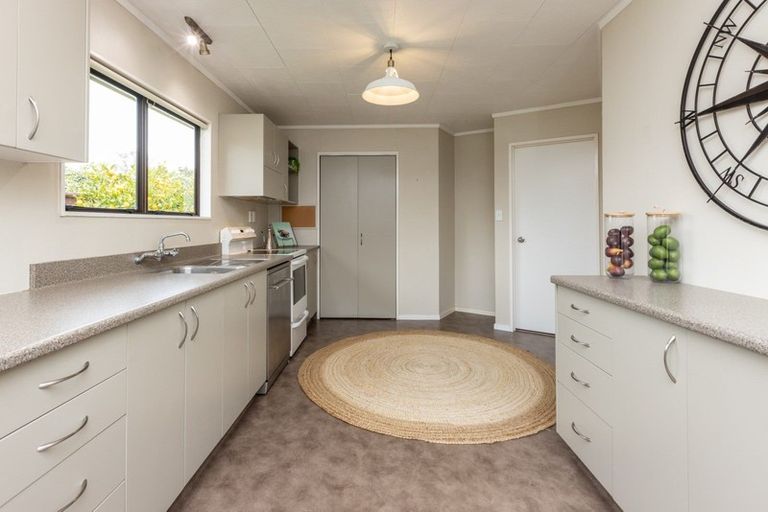 Photo of property in 23 Breadalbane Road, Havelock North, 4130