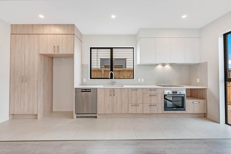 Photo of property in 210 Bremner Road, Karaka, 2578