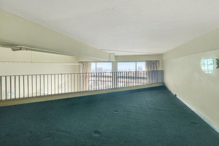 Photo of property in Qba Apartments, 1k/51 Webb Street, Mount Cook, Wellington, 6011
