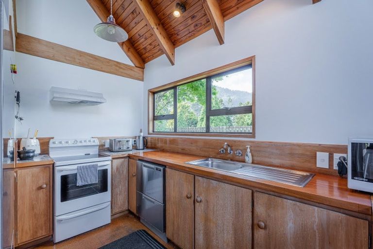 Photo of property in 24 Glen Venus, Pauanui, Hikuai, 3579