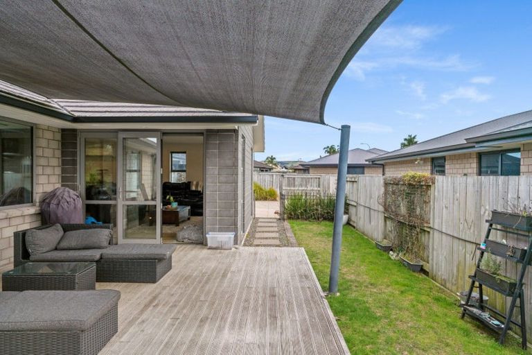 Photo of property in 27 Hebe Crescent, Papamoa Beach, Papamoa, 3118