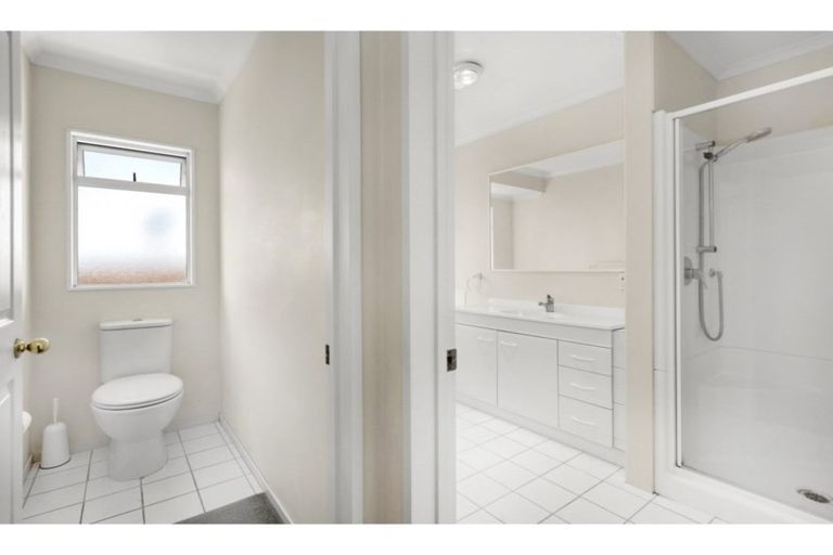 Photo of property in 29 Ayrshire Drive, Grandview Heights, Hamilton, 3200