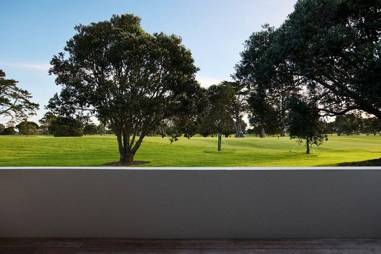 Photo of property in 184 Oceanbeach Road, Mount Maunganui, 3116