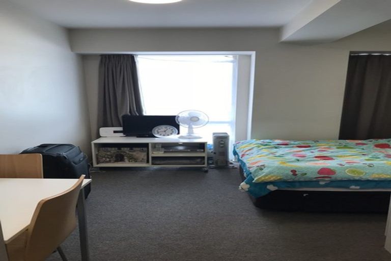 Photo of property in The Peak Apartments, 1001/170 Taranaki Street, Te Aro, Wellington, 6011